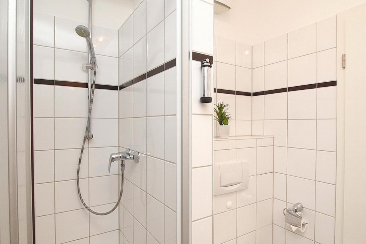 Meeresblick Wohnung 220 Kuehlungsborn Ngoại thất bức ảnh